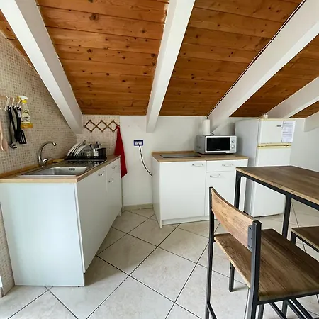 Ferienwohnung Loft Stabia Centro Castellammare di Stabia Exterior foto